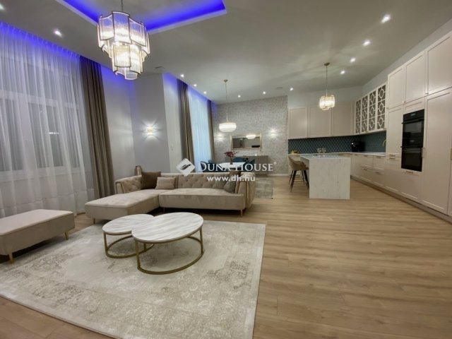 Eladó téglalakás, Budapesten, V. kerületben 390 M Ft, 4 szobás