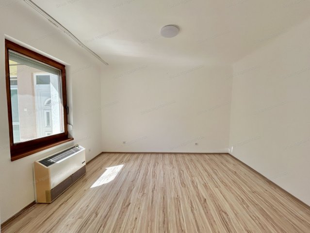 Eladó téglalakás, Budapesten, XX. kerületben 26.9 M Ft, 1 szobás