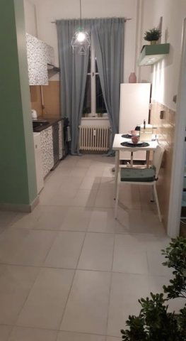 Kiadó téglalakás, albérlet, I. kerületben, Attila úton