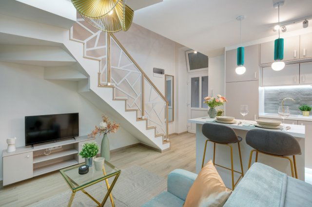 Kiadó téglalakás, albérlet, VII. kerületben, Dohány utcában