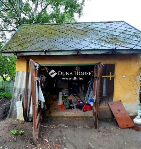 Eladó családi ház, Pilisen 41 M Ft, 4 szobás