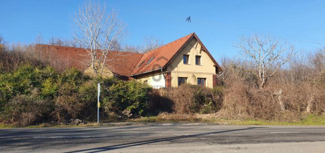 Eladó ipari ingatlan, Bátán 9.5 M Ft / költözzbe.hu