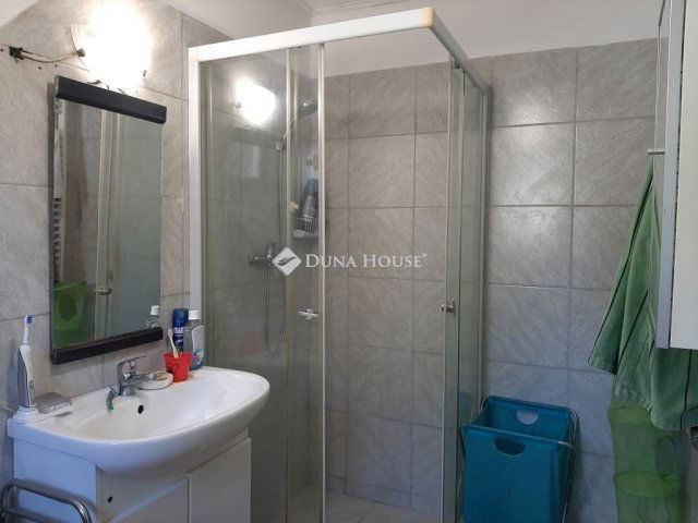 Eladó családi ház, Kecskeméten 45 M Ft, 3 szobás