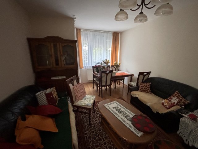 Eladó téglalakás, Várpalotán, Május 1. utcában 54 M Ft