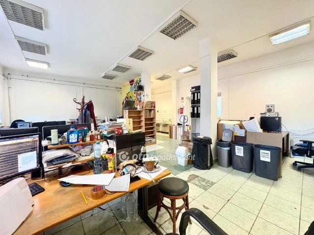 Kiadó ipari ingatlan, Budapesten, XXI. kerületben 200 E Ft / hó