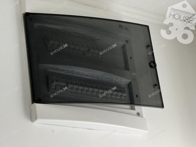 Eladó családi ház, Lajosmizsén 65.99 M Ft, 4 szobás