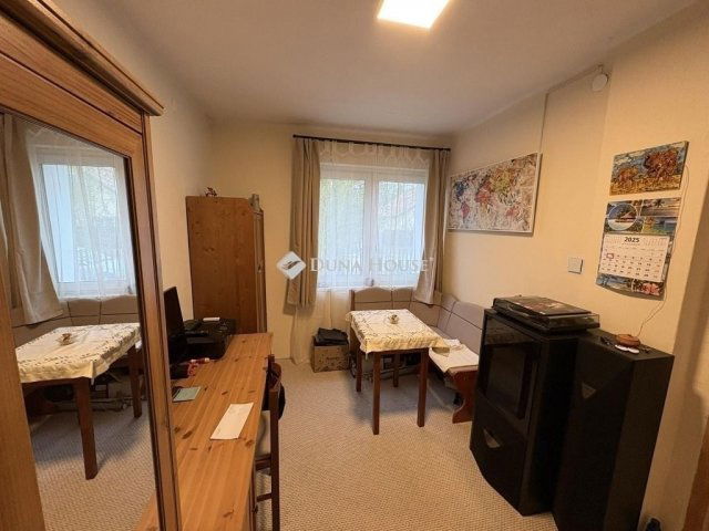 Eladó ikerház, Gödön 115 M Ft, 7 szobás / költözzbe.hu