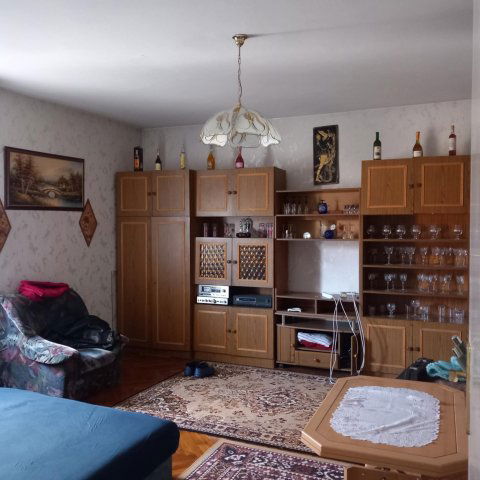 Eladó panellakás, Salgótarjánban 13.8 M Ft, 1 szobás