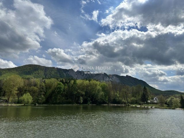 Eladó családi ház, Bélapátfalván 42.5 M Ft, 6 szobás