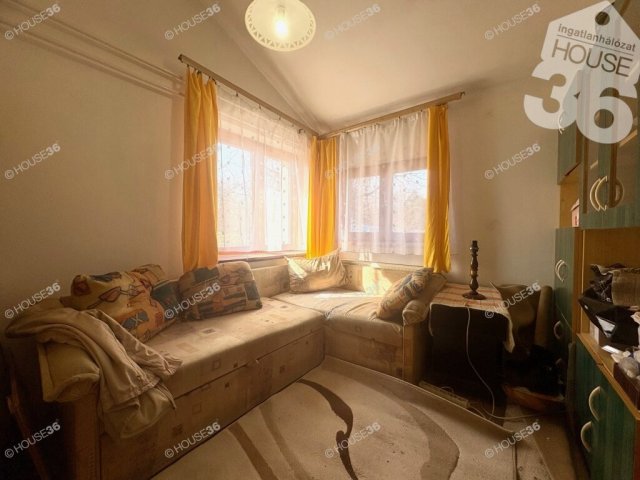 Eladó családi ház, Kecskeméten 39.9 M Ft, 2 szobás