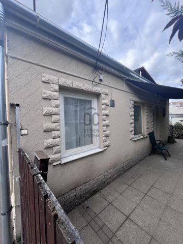 Eladó családi ház, Budapesten, XX. kerületben 70 M Ft, 4 szobás