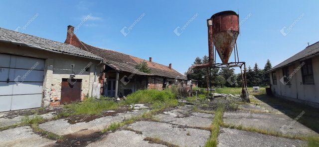 Eladó ipari ingatlan, Salomváron 46.5 M Ft / költözzbe.hu