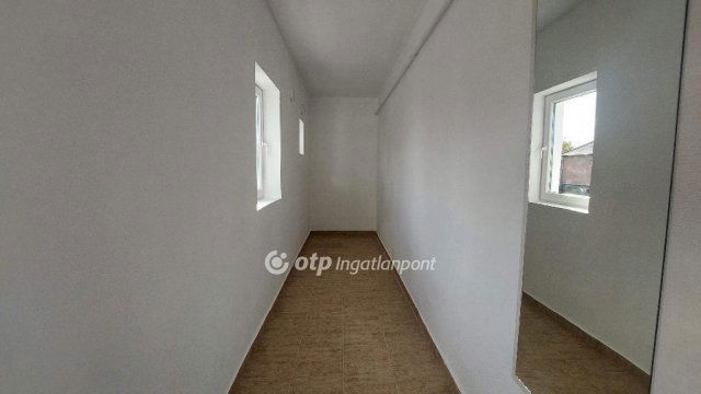 Eladó családi ház, Isaszegen 65.9 M Ft, 3+1 szobás