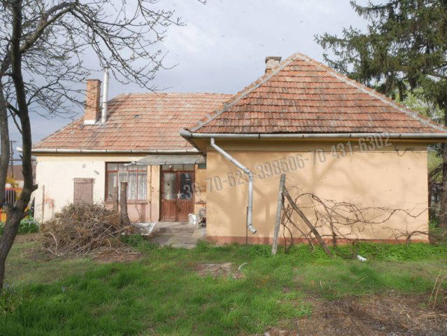 Eladó családi ház, Pilisen 31.99 M Ft, 3 szobás