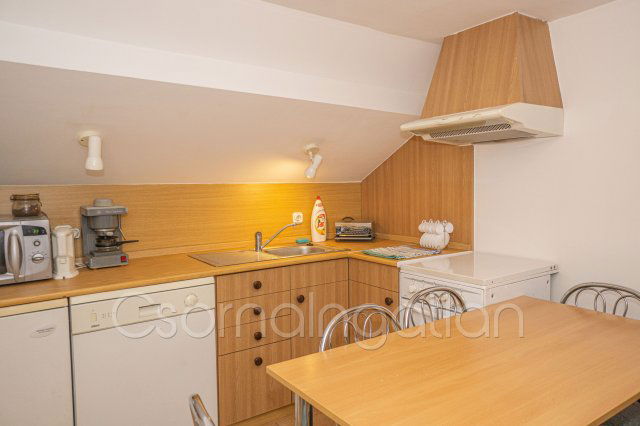 Kiadó téglalakás, albérlet, Csornán 100 E Ft / hó, 1 szobás