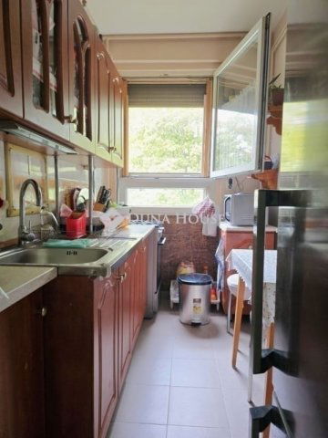 Eladó panellakás, Pécsett 47.9 M Ft, 2 szobás