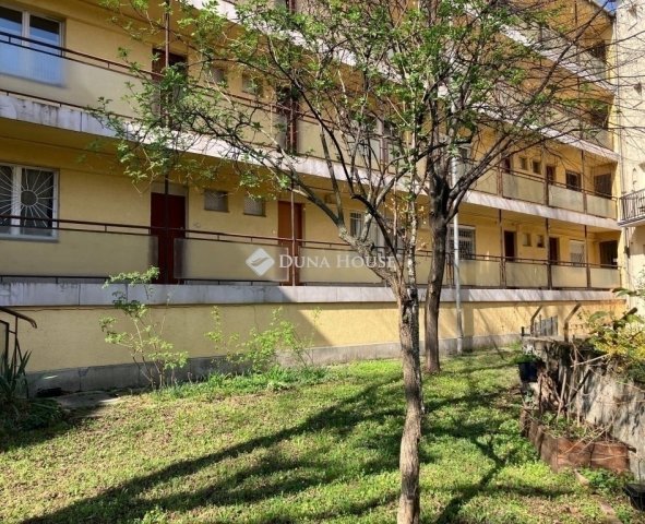 Eladó téglalakás, Budapesten, XI. kerületben 81.9 M Ft, 2 szobás