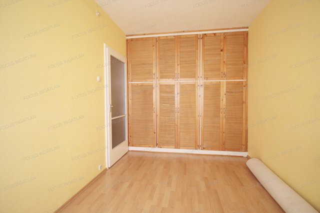 Kiadó panellakás, albérlet, Kecskeméten 130 E Ft / hó, 2 szobás