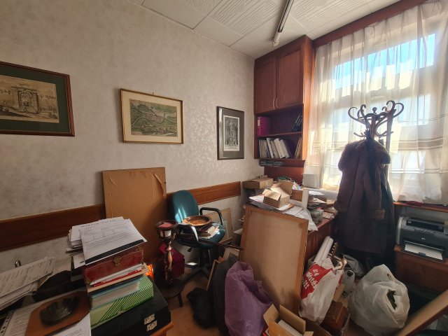 Eladó üzlethelyiség, Győrött 49 M Ft, 2 szobás