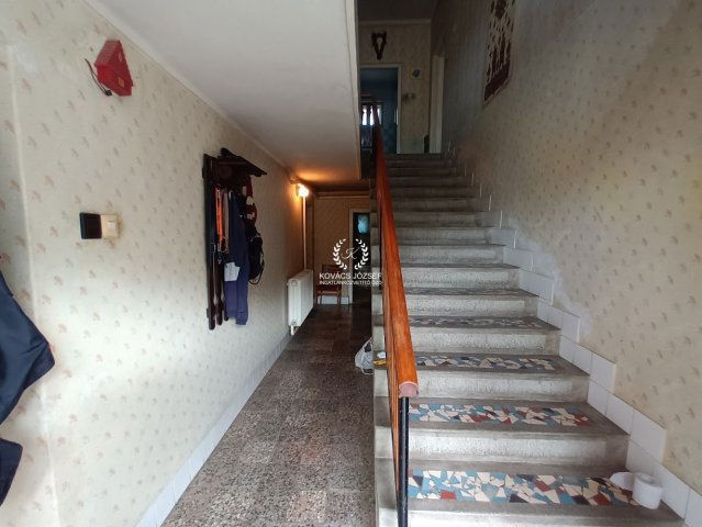 Eladó családi ház, Ózdon 12.9 M Ft, 5 szobás