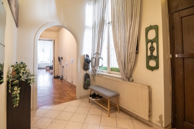 Eladó téglalakás, Budapesten, VII. kerületben 97 M Ft, 2 szobás