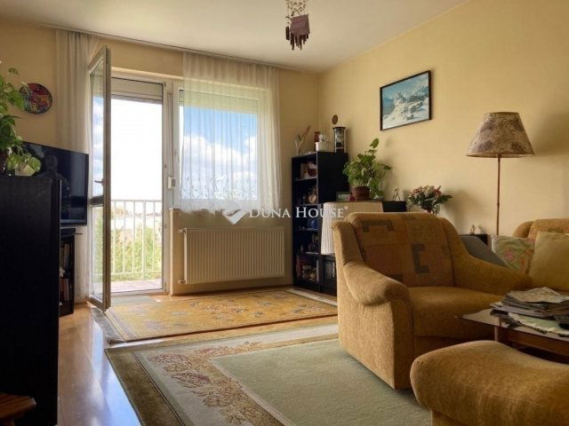 Eladó téglalakás, Budapesten, XIV. kerületben 110 M Ft, 3 szobás