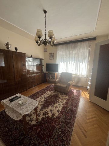 Eladó családi ház, Győrött 135 M Ft, 3 szobás