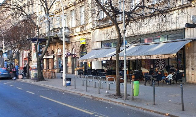 Eladó üzlethelyiség, VII. kerületben, Erzsébet körúton
