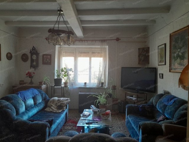 Eladó családi ház, Tiszasason 15 M Ft, 2 szobás