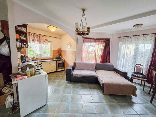 Eladó családi ház, Hajdúsámsonon 59.9 M Ft, 4 szobás