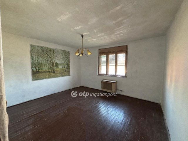 Eladó családi ház, Kötegyánon 7.4 M Ft, 2 szobás