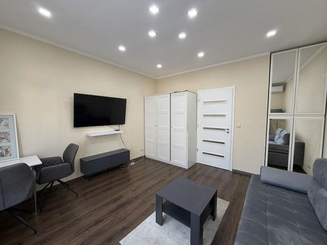 Eladó téglalakás, Budapesten, IV. kerületben, Tomori utcában