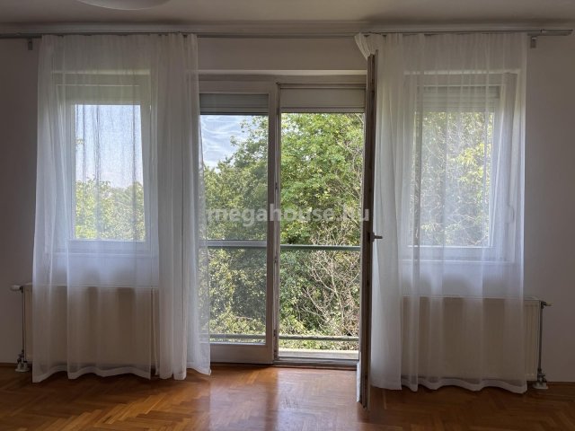 Eladó téglalakás, Budapesten, XI. kerületben 167 M Ft
