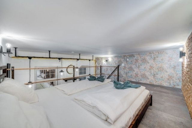 Eladó téglalakás, Budapesten, III. kerületben 46.9 M Ft