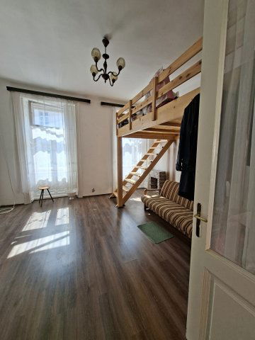 Kiadó téglalakás, albérlet, Egerben 110 E Ft / hó, 1 szobás