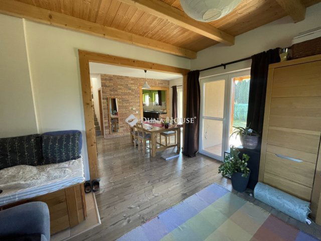 Eladó ikerház, Sopronban 108.5 M Ft, 4 szobás