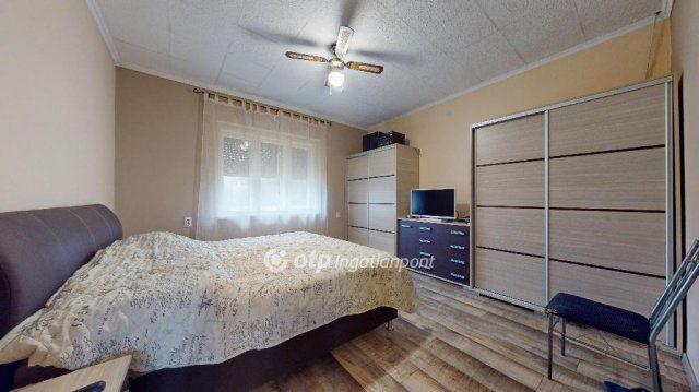 Eladó családi ház, Mezőkeresztesen 14.9 M Ft, 2+1 szobás