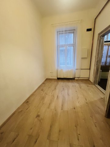 Kiadó téglalakás, albérlet, VII. kerületben, Dohány utcában