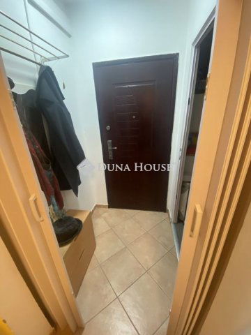 Eladó panellakás, Szegeden, Kereszttöltés utcában 50 M Ft