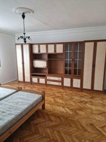 Kiadó téglalakás, albérlet, X. kerületben, Vaskő utcában