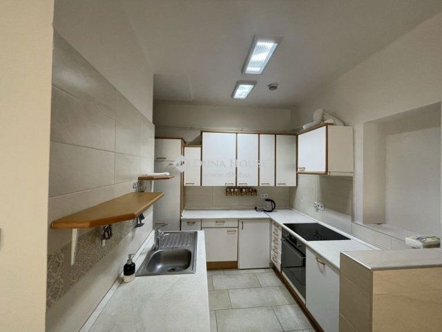 Eladó családi ház, Kecskeméten 91 M Ft, 3+1 szobás