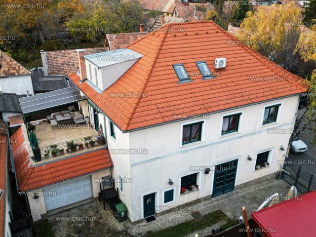 Eladó családi ház, Pomázon 280 M Ft, 5 szobás