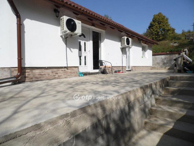 Eladó családi ház, Miskolcon 27.99 M Ft, 1 szobás