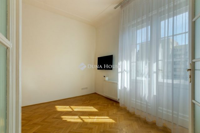 Kiadó téglalakás, albérlet, Budapesten, XI. kerületben