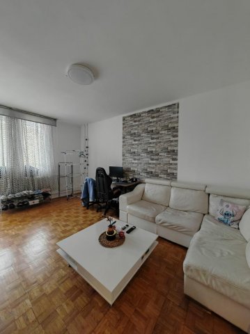 Eladó téglalakás, Tatabányán 39.9 M Ft, 2 szobás