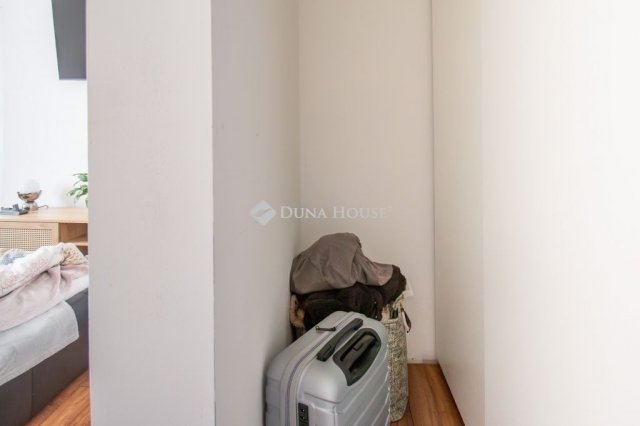 Eladó családi ház, Budapesten, XVII. kerületben 95.9 M Ft