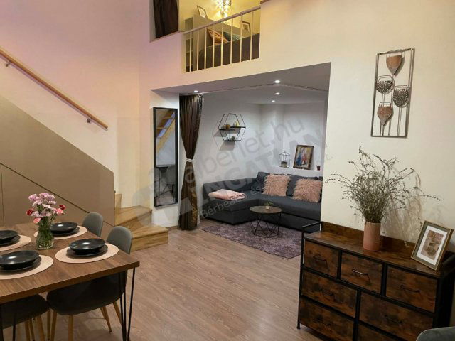 Kiadó téglalakás, albérlet, VII. kerületben, Wesselényi utcában