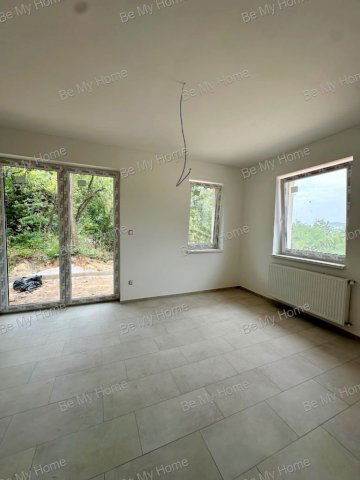 Eladó családi ház, Pilisjászfalun 121.55 M Ft, 4 szobás