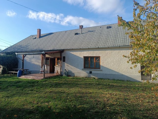 Eladó családi ház, Nagyvázsonyon 51.9 M Ft, 2 szobás