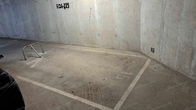 Eladó garázs, Sopronban 7.5 M Ft / költözzbe.hu